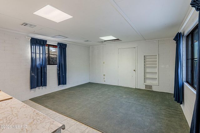 905 W Discover Street, Oracle, AZ 85623
