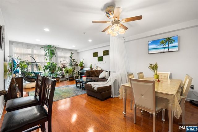 9252 Kennedy Boulevard 204, North Bergen, NJ 07047