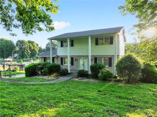 135 Willow St, Luzerne Twp, PA 15417