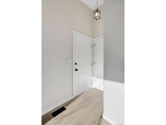 3865 Chinawood Ct, Colorado Springs, CO 80918