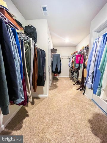 200 DORAL CT, Egg Harbor Township, NJ 08234