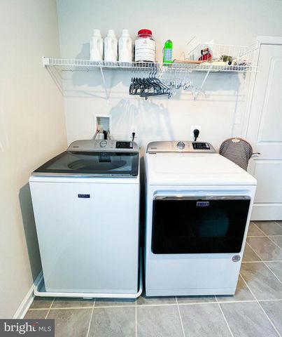 200 DORAL CT, Egg Harbor Township, NJ 08234