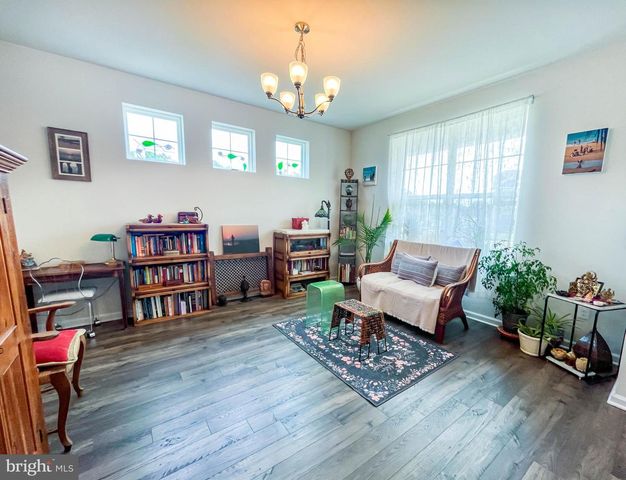 200 DORAL CT, Egg Harbor Township, NJ 08234