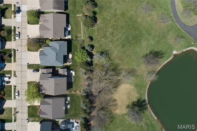 193 Berry Manor Circle, St Peters, MO 63376