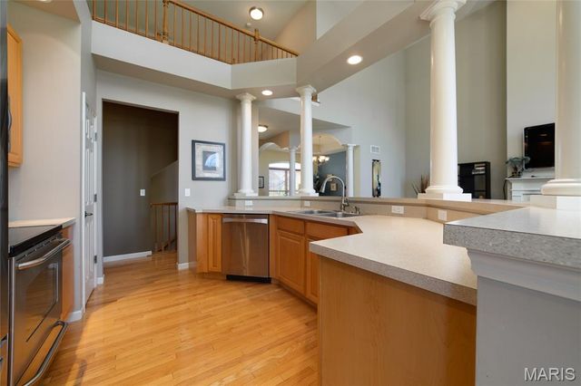 193 Berry Manor Circle, St Peters, MO 63376