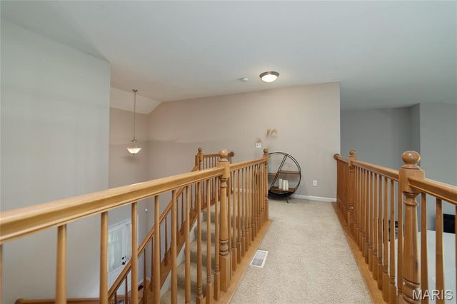 193 Berry Manor Circle, St Peters, MO 63376