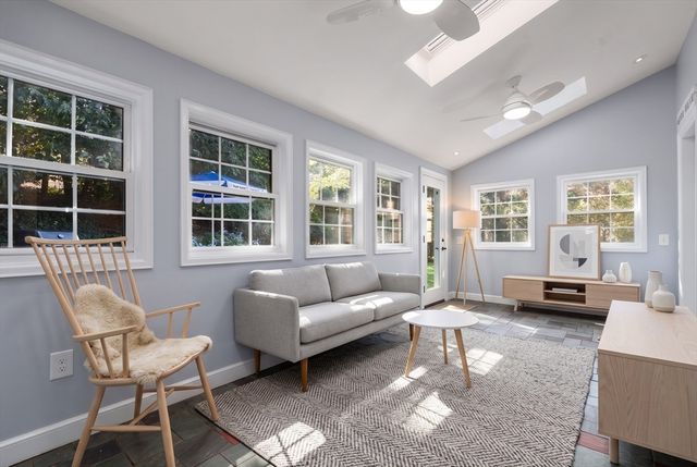 187 Hinckley Rd, Milton, MA 02186