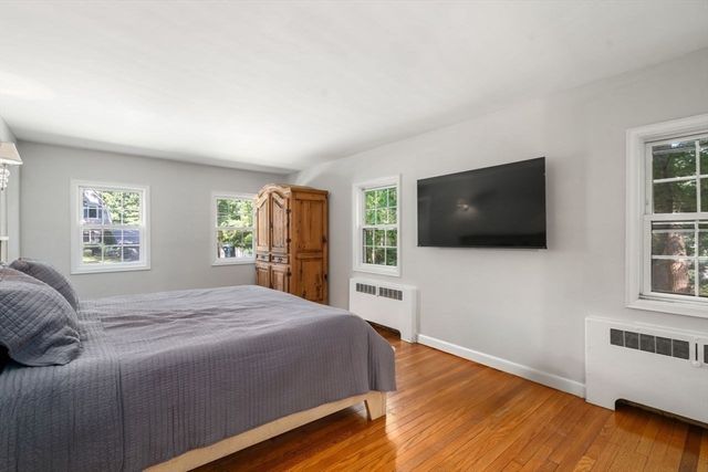 187 Hinckley Rd, Milton, MA 02186