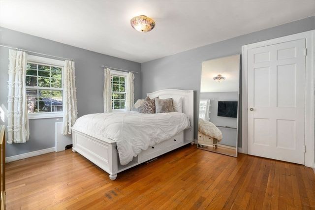187 Hinckley Rd, Milton, MA 02186