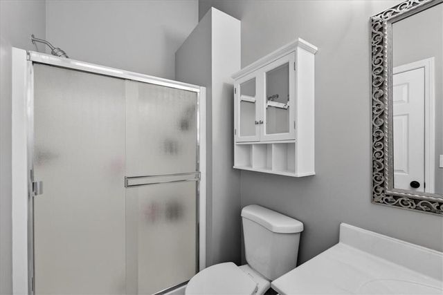 8200 NE 105th Street, Kansas City, MO 64157