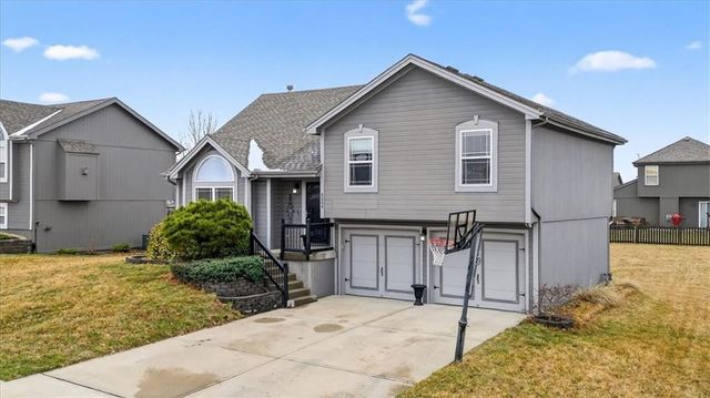 8200 NE 105th Street, Kansas City, MO 64157