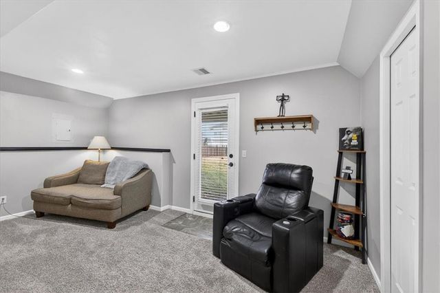 8200 NE 105th Street, Kansas City, MO 64157