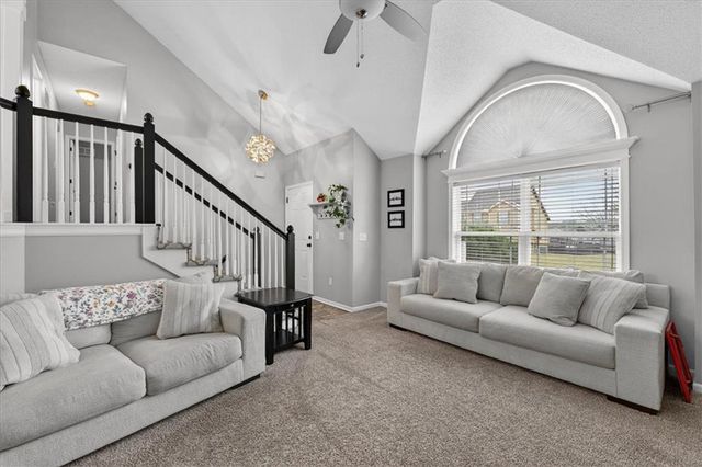 8200 NE 105th Street, Kansas City, MO 64157