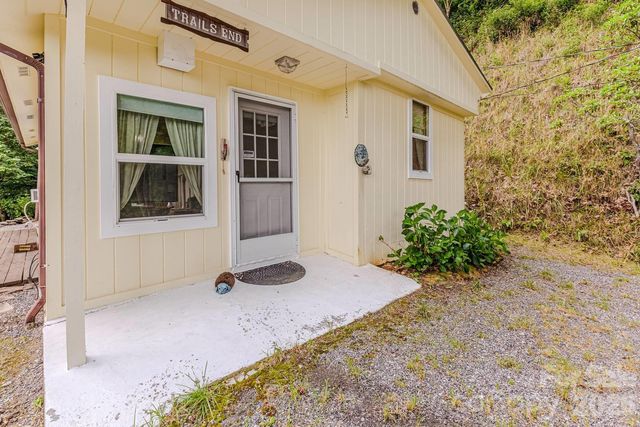 1680 Williamson Road, Whittier, NC 28789