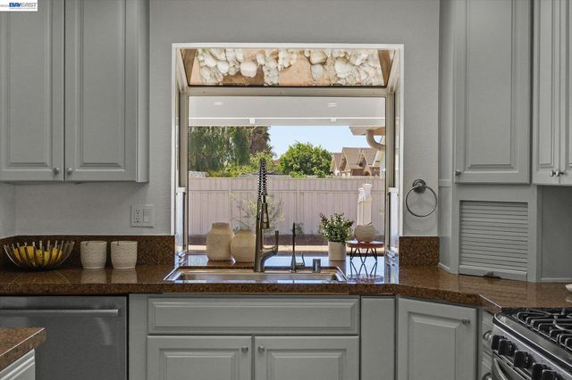 5471 Tyler Pl, Fremont, CA 94538