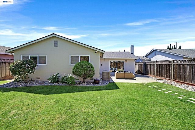 5471 Tyler Pl, Fremont, CA 94538