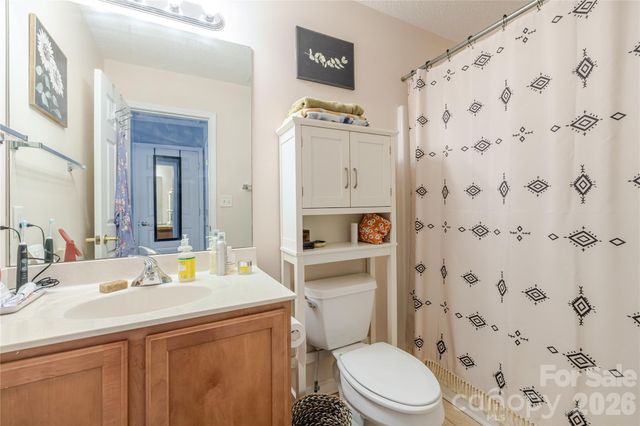 107 Farm Lane, Mills River, NC 28759