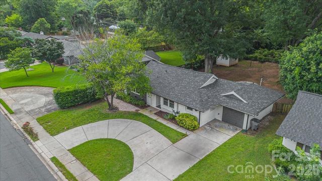 1926 Tyvola Road, Charlotte, NC 28210