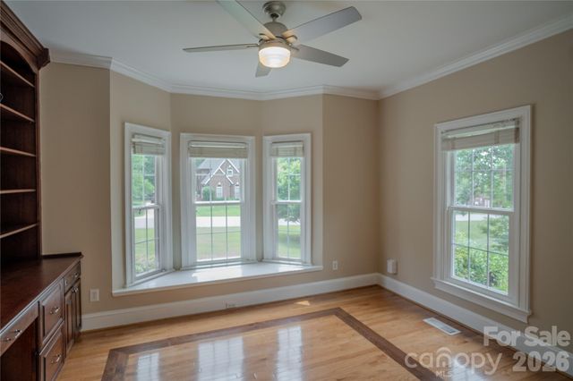 136 Windemere Isle Road, Statesville, NC 28677