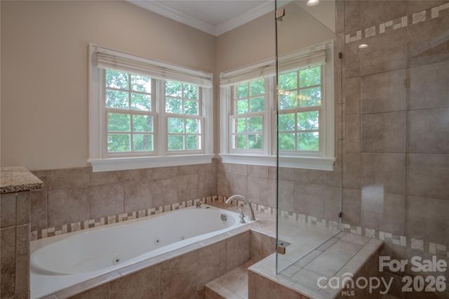 136 Windemere Isle Road, Statesville, NC 28677