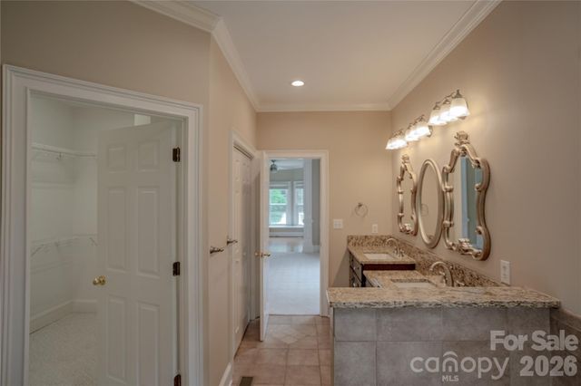 136 Windemere Isle Road, Statesville, NC 28677