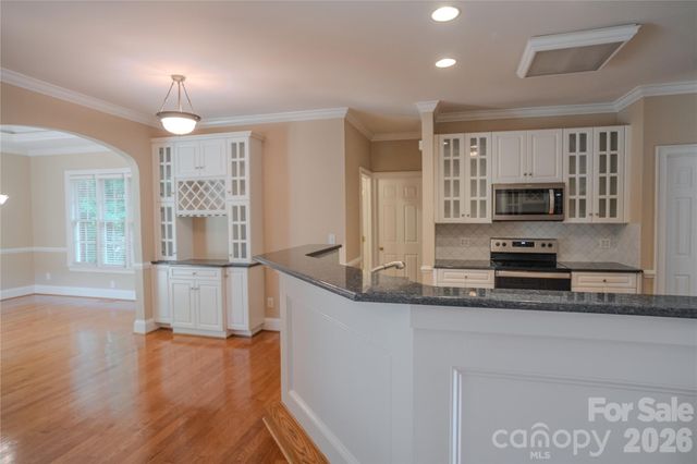 136 Windemere Isle Road, Statesville, NC 28677