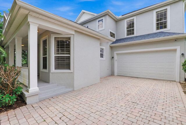 7501 14th Lane, Vero Beach, FL 32966