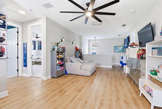 7501 14th Lane, Vero Beach, FL 32966