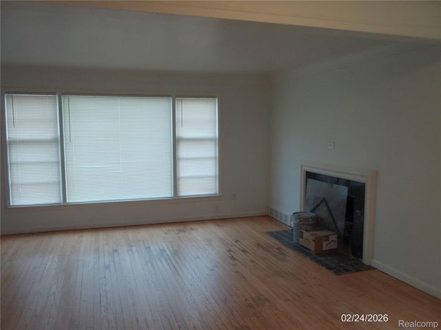 404 W Golden, Detroit, MI 48203