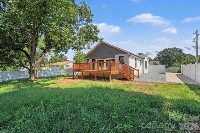 600 S Chapel Street, Landis, NC 28088