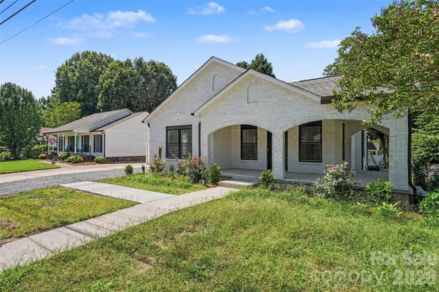 600 S Chapel Street, Landis, NC 28088