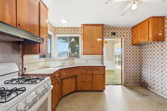 626 W Bonnie Brae Court, Ontario, CA 91762