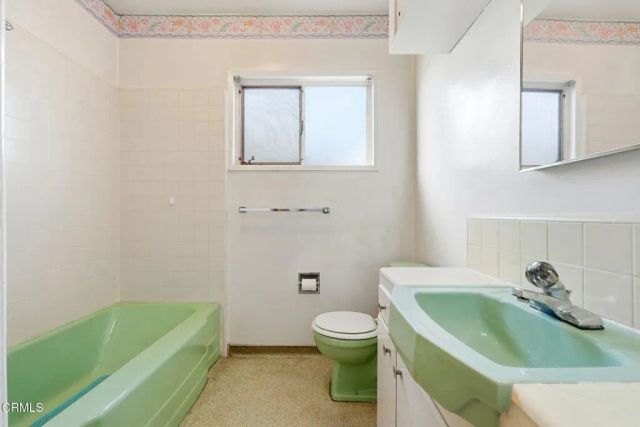 626 W Bonnie Brae Court, Ontario, CA 91762