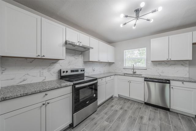 600 Terry Road, Hurst, TX 76053