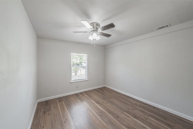 600 Terry Road, Hurst, TX 76053