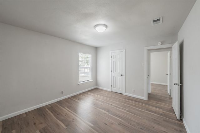 600 Terry Road, Hurst, TX 76053