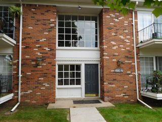 490 N Fox Hills Drive Unit: 1, Bloomfield Hills, MI 48304