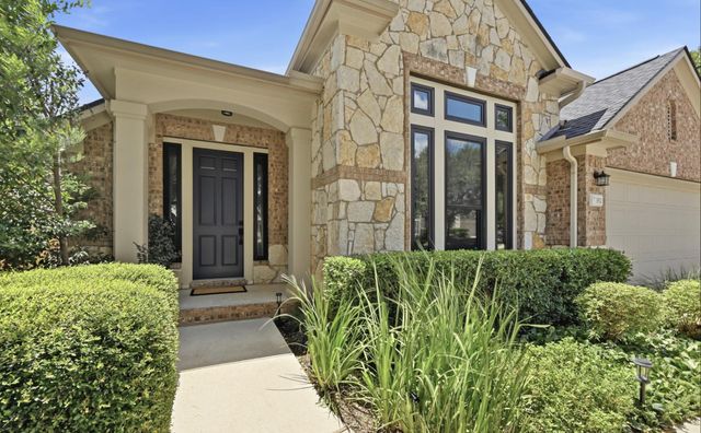 352 Wild Rose DR, Austin, TX 78737