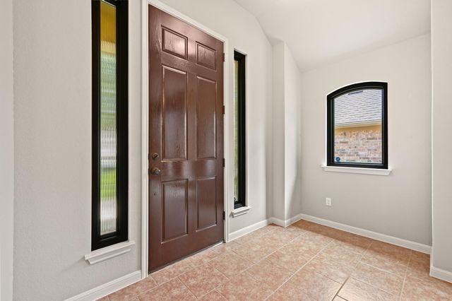 352 Wild Rose DR, Austin, TX 78737
