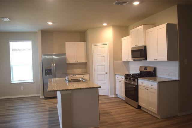 740 RUBICON Road, Fort Worth, TX 76247
