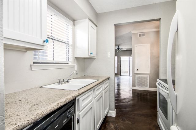 5001 Lamonte Lane 21, Houston, TX 77092