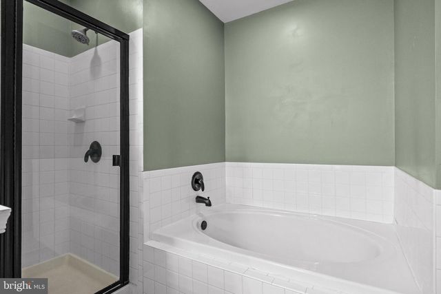 81 SASSAFRAS DR, Lumberton, NJ 08048