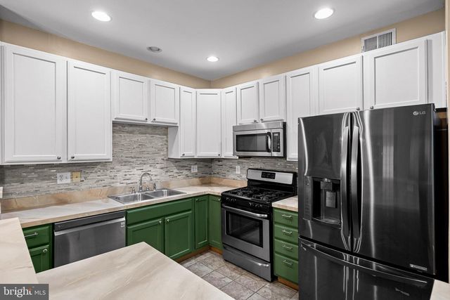 81 SASSAFRAS DR, Lumberton, NJ 08048