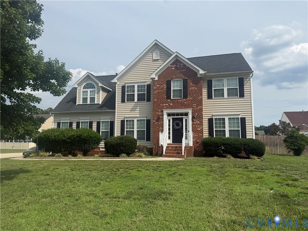 1606 Astwood Cove Dr, Chester, VA 23836
