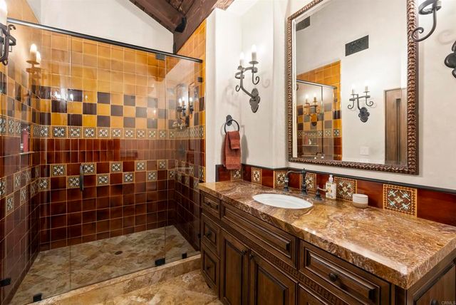 4631 La Orilla, Rancho Santa Fe, CA 92067