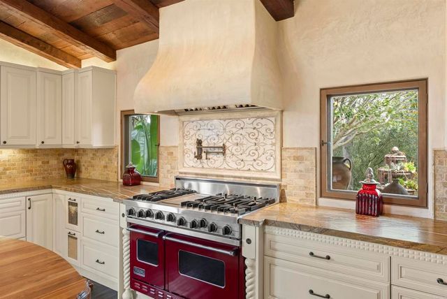 4631 La Orilla, Rancho Santa Fe, CA 92067