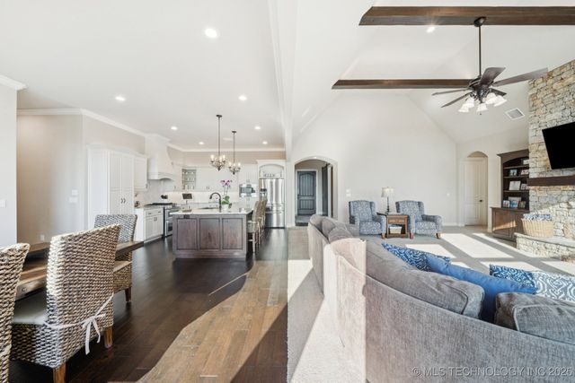 2805 S 294th East Avenue, Broken Arrow, OK 74014