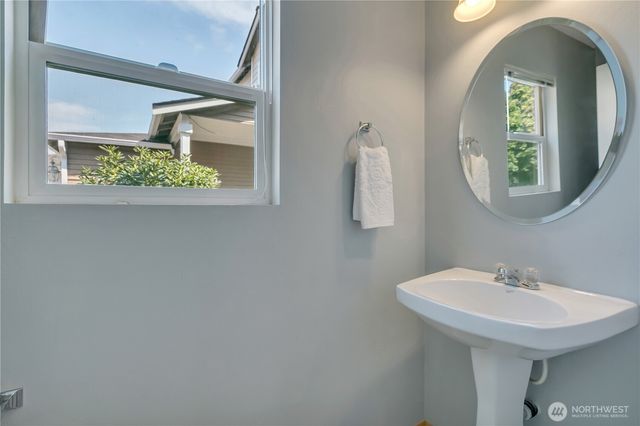 23813 SE 282nd Street, Maple Valley, WA 98038
