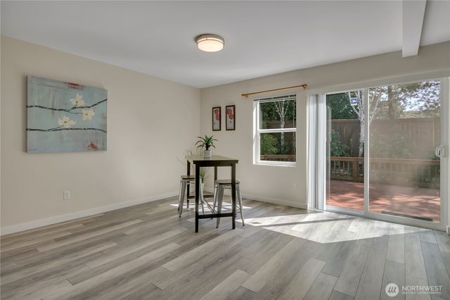 23813 SE 282nd Street, Maple Valley, WA 98038