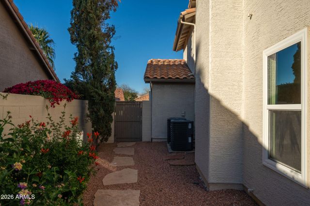 9011 E PALM RIDGE Drive, Scottsdale, AZ 85260